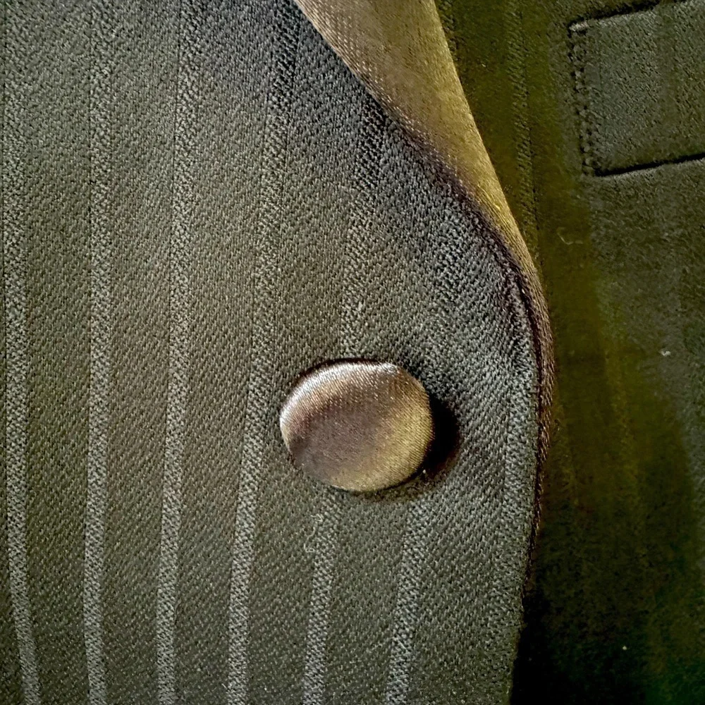 After Six Men’s 42S Formal 3Button Black Blazer 100% Horsted Wool, single breast